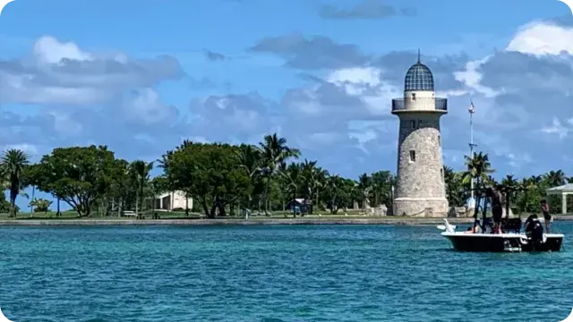 Biscayne National Park, Miami Description Just a short drive from the bustling city of Miami lies the serene Biscayne National Park. A sanctuary for marine life, divers can uncover the secrets of its coral reefs, mangroves, and seagrass beds while swimming with the diverse marine life that call this park home